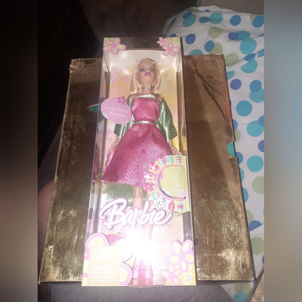 2004 Totally spring primavera barbie